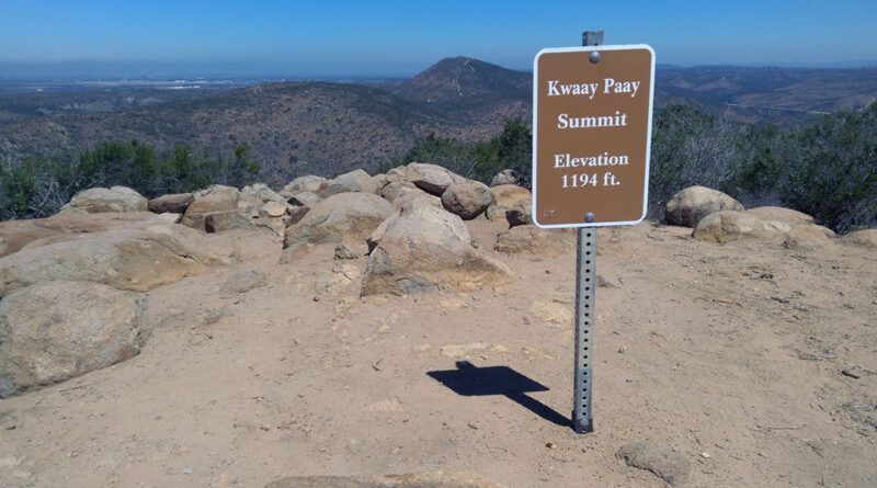 Kwaay Paay Peak Trail in San Diego’s Mission Trails Regional Park